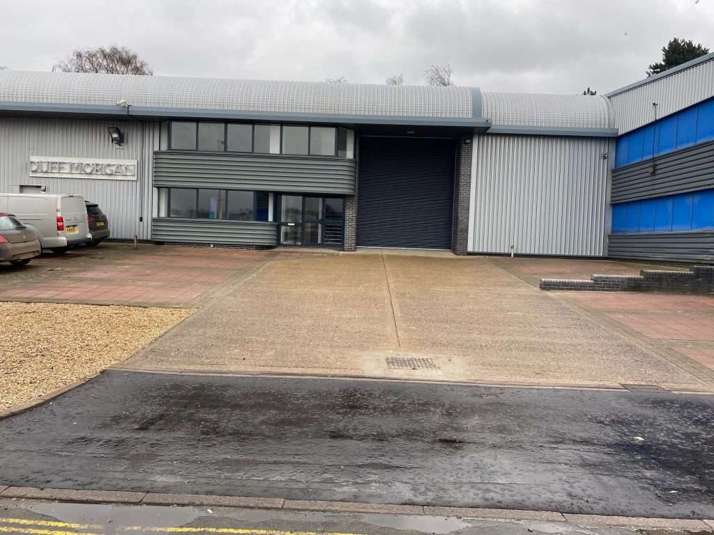 Roof and Warehouse Refurbishment Complete