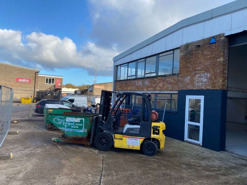 Warehouse Refurbishment Roundtree Way