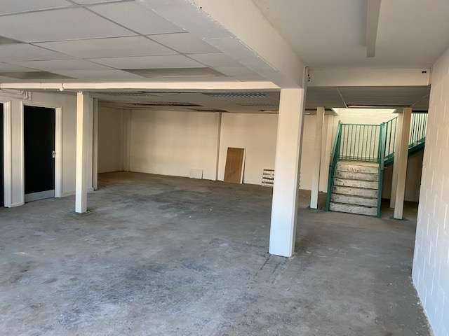 Warehouse Refurbishment Roundtree Way